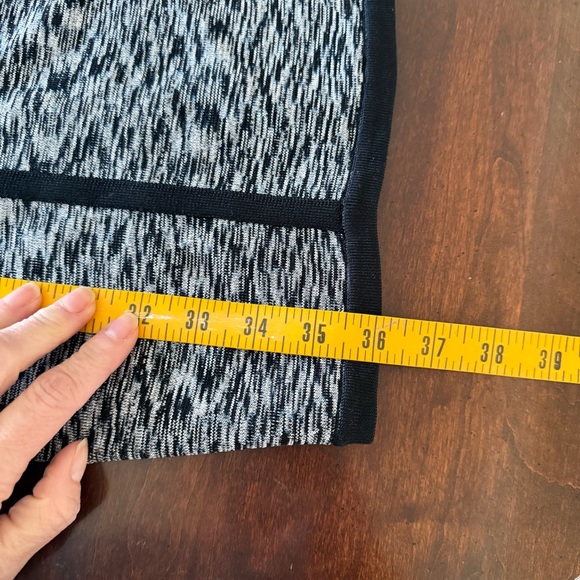 Milly Black & White Space Dye Knit Bodycon Dress Sz XS - Picture 11 of 12